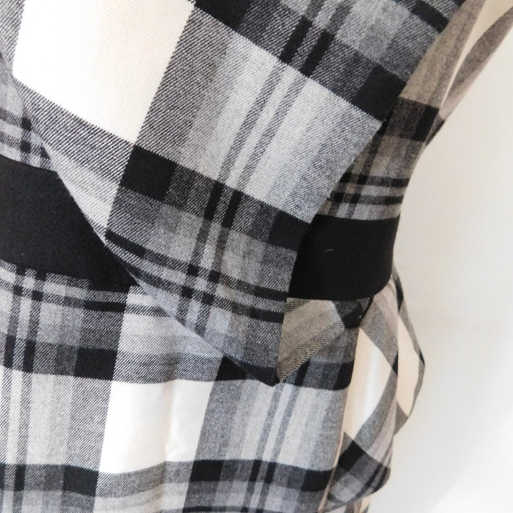 Karen Millen Monochrome Checkered Midi Dress - Picture 2 of 6